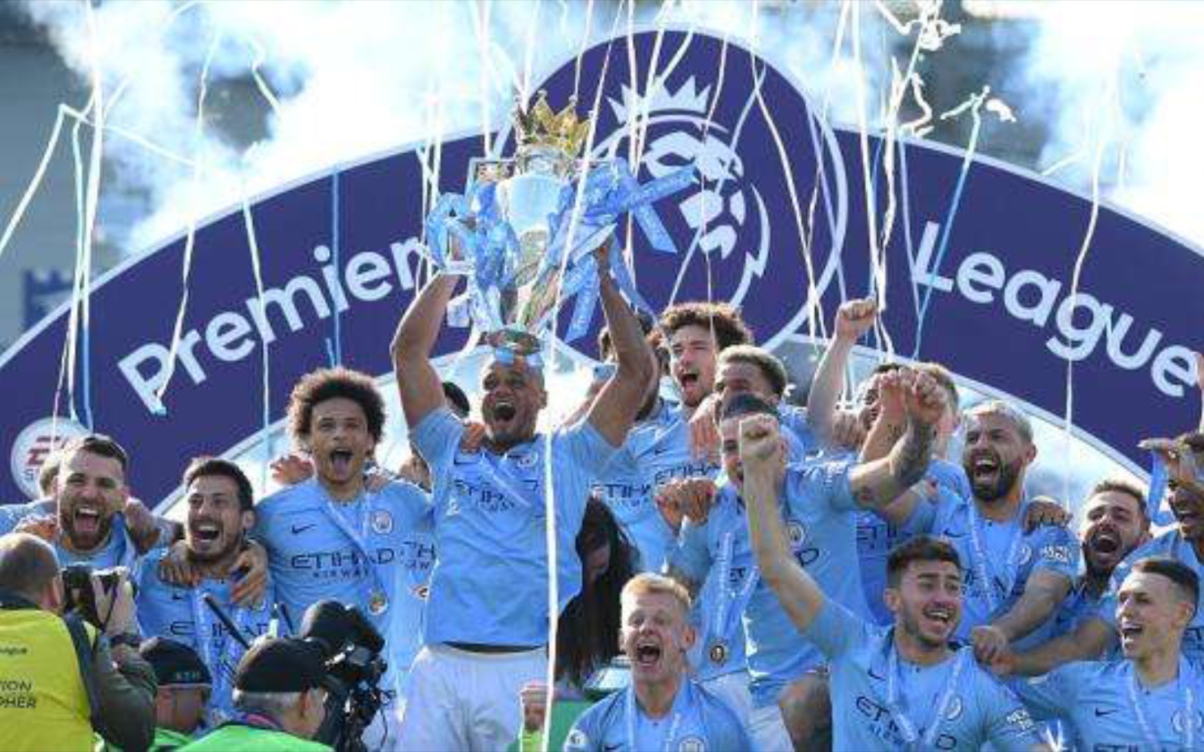 它便吸引了 它便吸引了